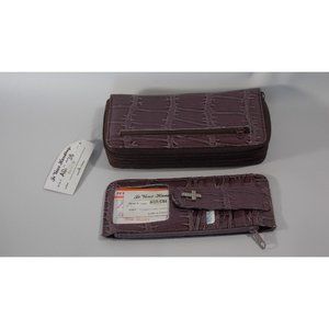 Je Veux  NWT Purple Wallet & Credit Card Insert Coin Purse with Crystal Cross